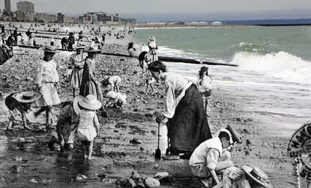 Plage au Havre (Uchronie 1900 / 2013)