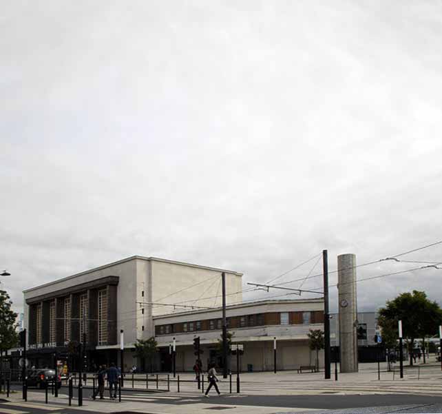 Carrefour de la gare au Havre en 2016